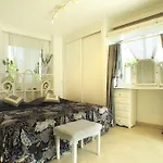 Dans Villa Spa Hammam Sauna Piscine, 5 Chambres * Juan-les-Pins