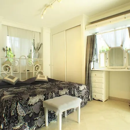 Dans Villa Spa Hammam Sauna Piscine, 5 Chambres * 주앙레핑