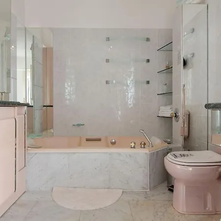 빌라 Dans Villa Spa Hammam Sauna Piscine, 5 Chambres