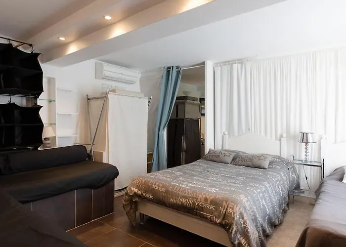 Dans Villa Spa Hammam Sauna Piscine, 5 Chambres