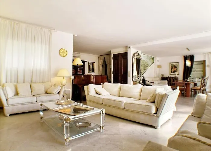 Villa Dans Villa Spa Hammam Sauna Piscine, 5 Chambres Juan-les-Pins